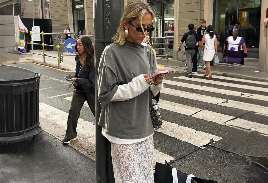 Dame Løs Oversized T-shirt med Drapering Stilla