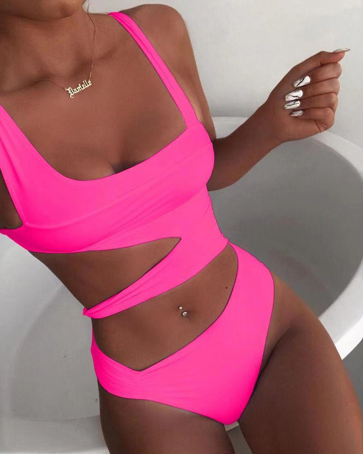 Dame badedragt med stilfulde cut-outs Stilla