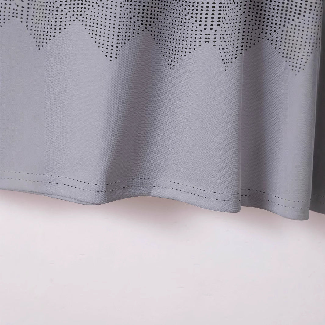 Herrer poloshirt med moderne geometriske mønstre og åndbare egenskaber Stilla