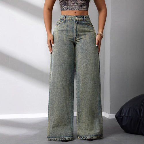 Dame bred højtaljede jeans i vintage stil med et afslappet udseende Stilla