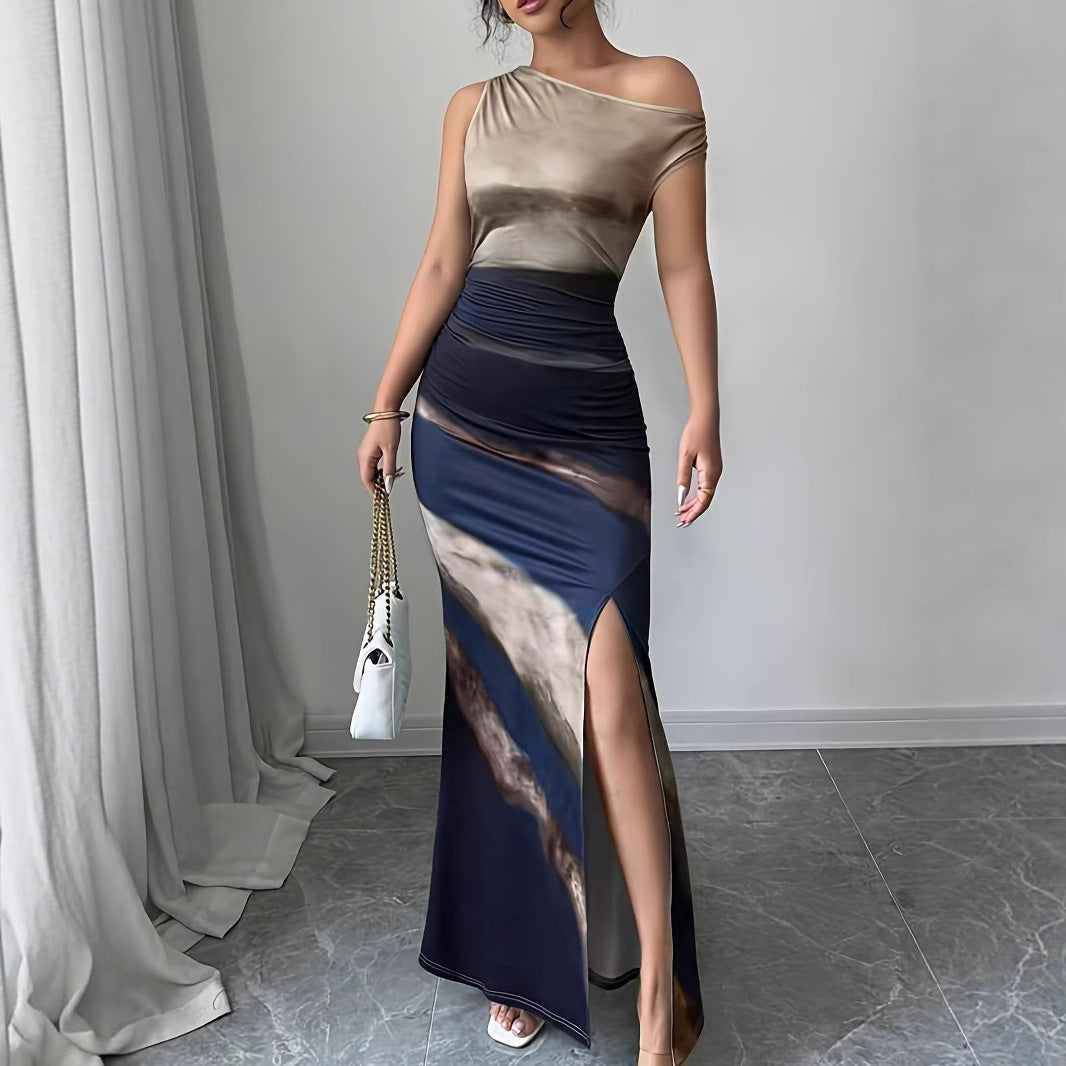 Dame Elegant maxi kjole med asymmetrisk udskæring og sidelæg Stilla