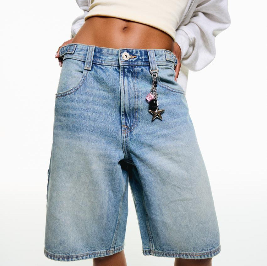 Damer højtskårne denim-shorts i moderne stil Skovae