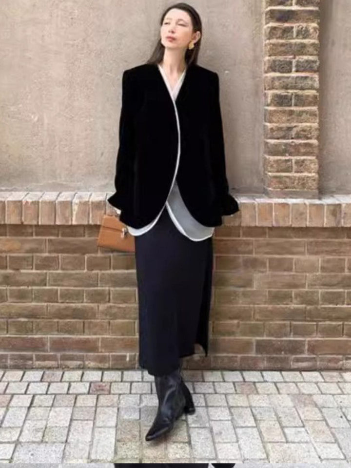 Dame Elegant skåret uldblazer med unikt omslag design Stilla