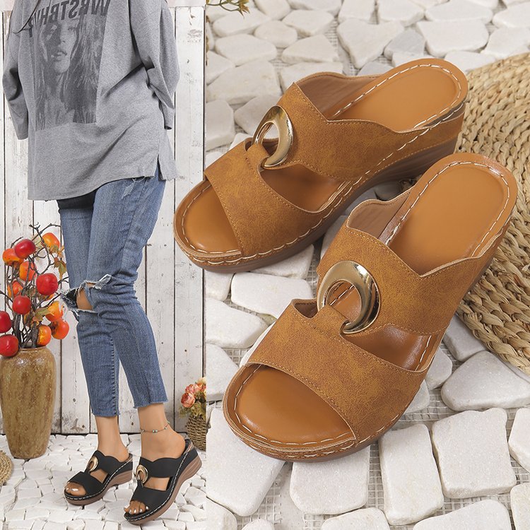 Dame modige Wedge-Pantoletten med elegant rem-design Stilla