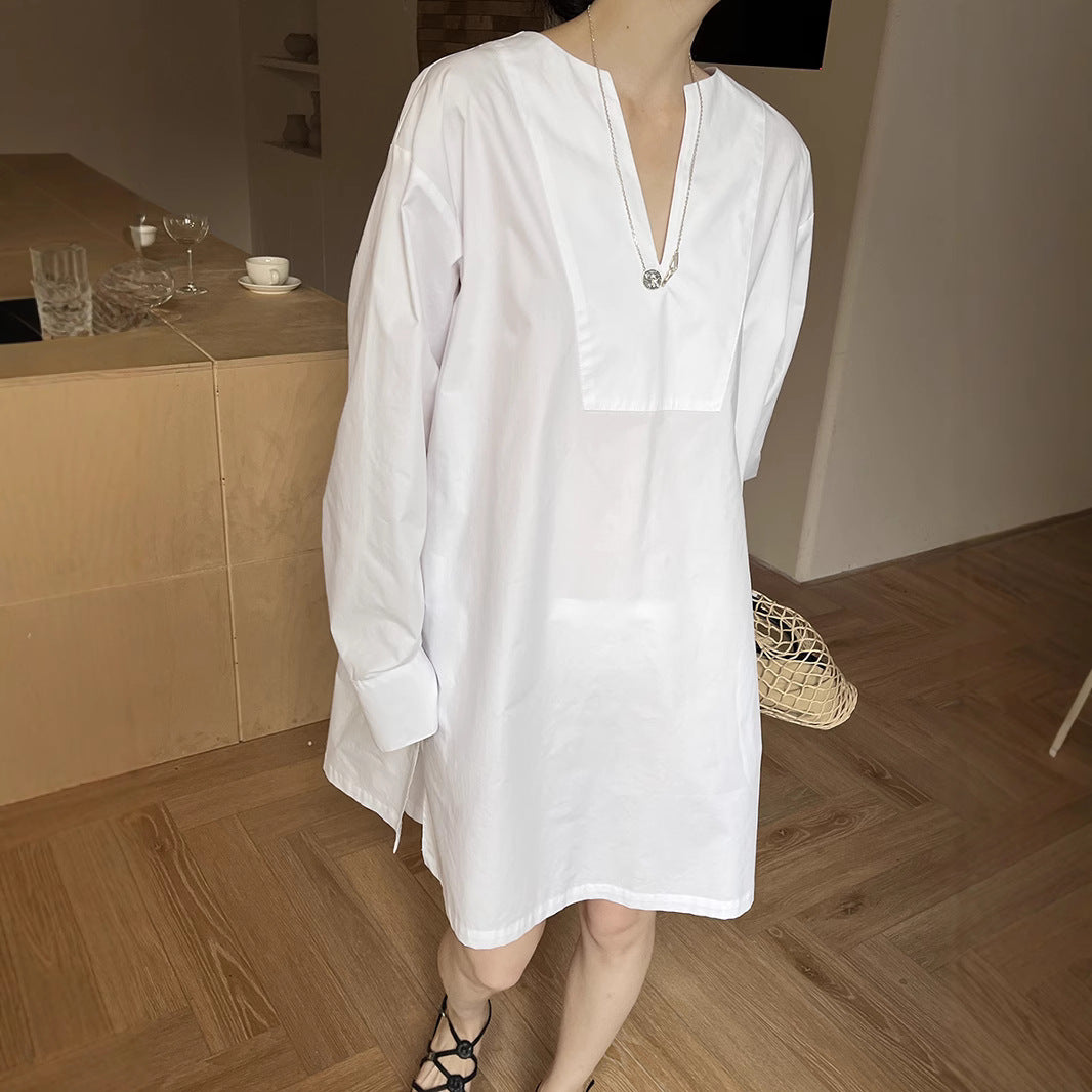 Dame casual langærmet bluse med V-udskæring og subtile detaljer Stilla
