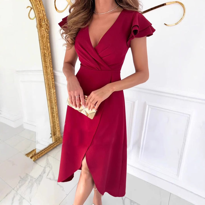 Dame Midi-cocktailkjole med svingende nederdel og elegante flæsedetaljer Stilla