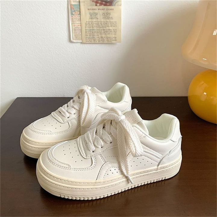 Dame sneakers med høj komfort og åndbar overmaterialekombination Stilla