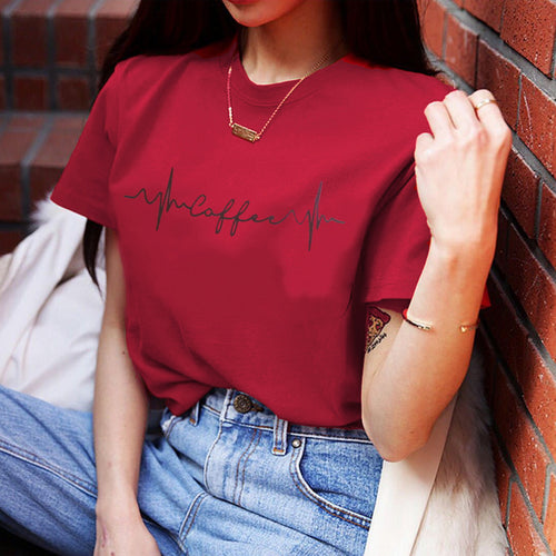 Kvinders T-shirt med kreativ skrift og afslappet snit Stilla