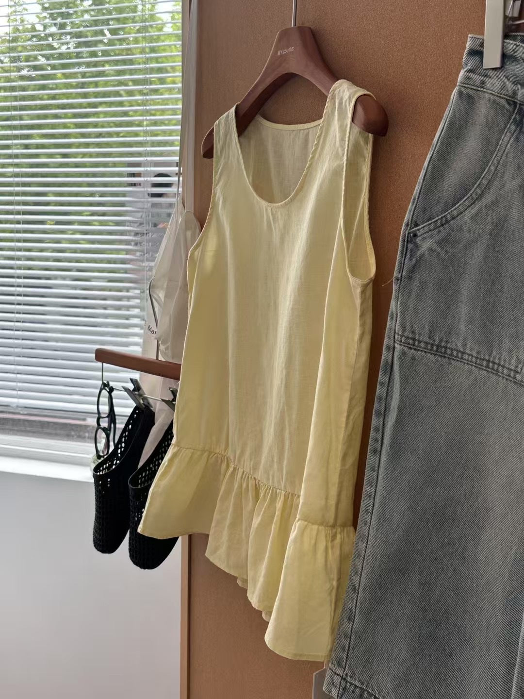 Femme Peplum Kant Ærmeløs Top Stilla