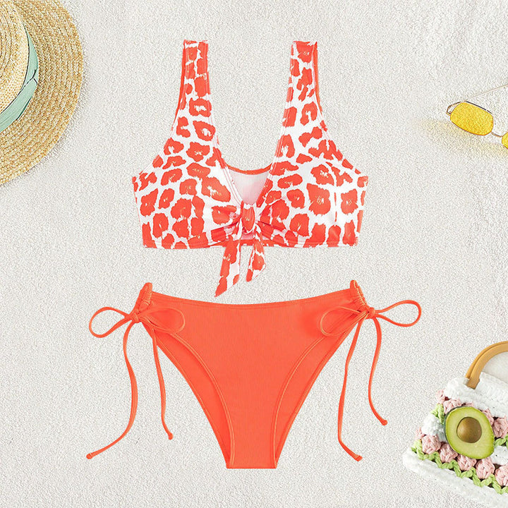 Dame triangel-bikini med moderigtigt dyremotiv og justerbare snore Skovae