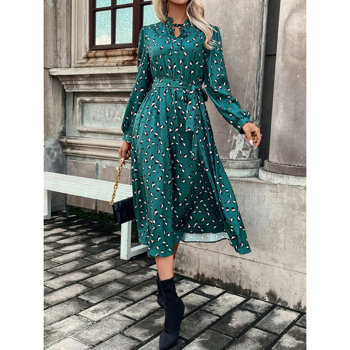 Damer Midi-kjole med blomsterprint og elegant bølgemønster Stilla