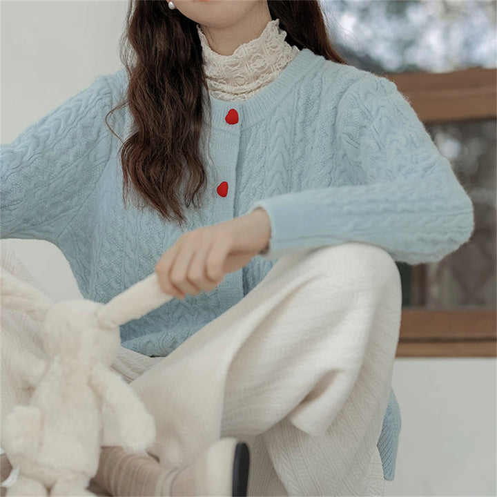 Femme Kabelstrik-Cardigan med hjerteknapdetalje Stilla