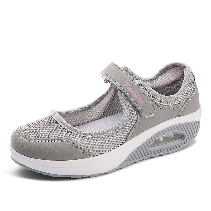 Dame Sportliche Slip-On Sneakers med justerbar velcro-lukning og åndbart mesh-overmateriale Stilla