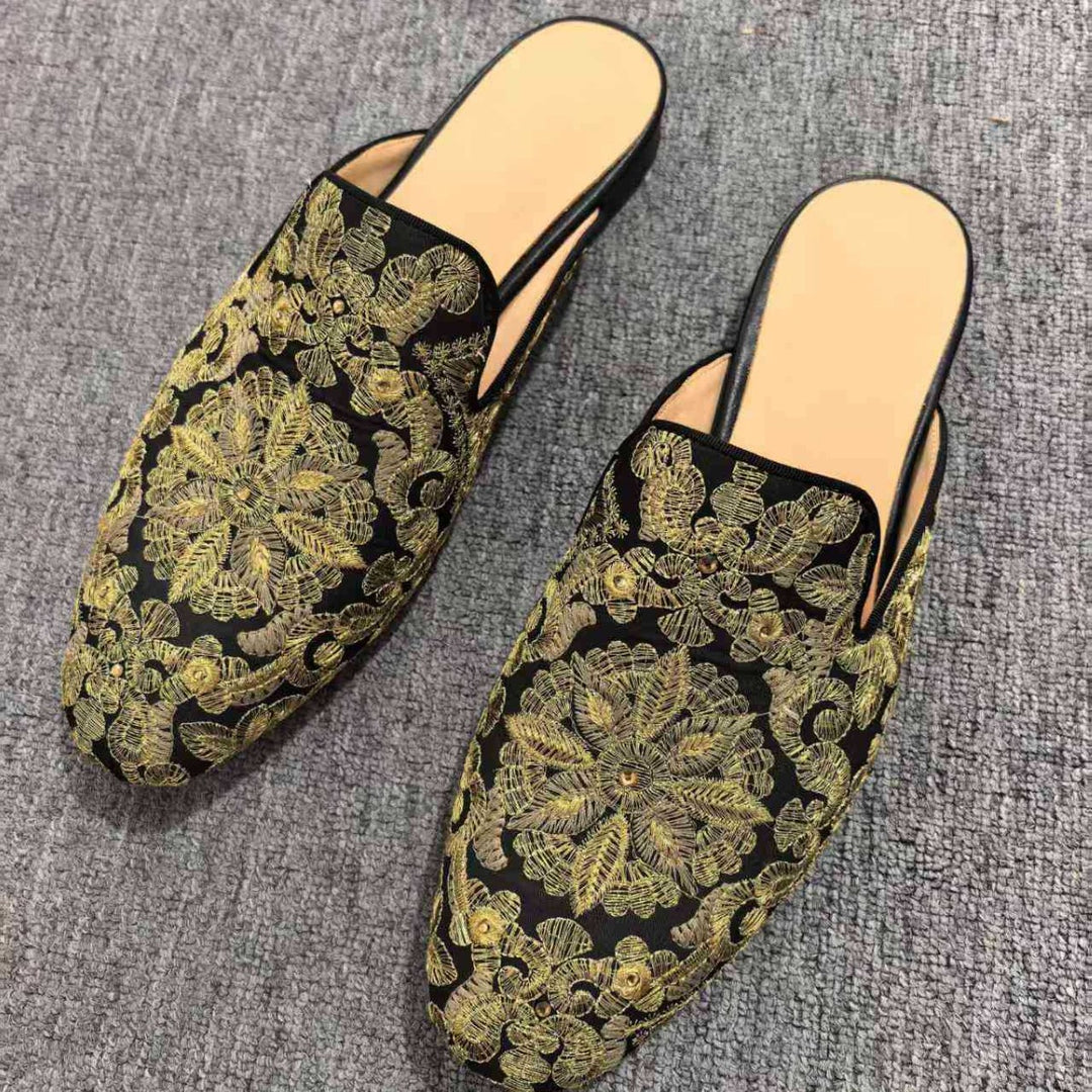 Femme Artisanal Bestickte Mules Stilla