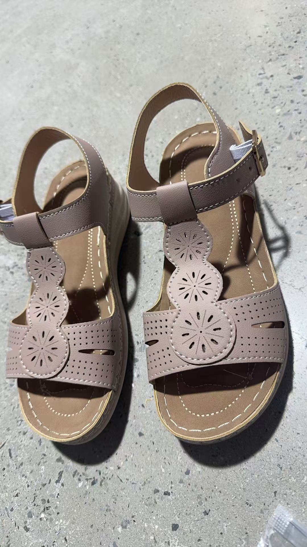 Damer sommerlige komfort-sandaler med elegant blomster-design og anatomisk fodseng Stilla