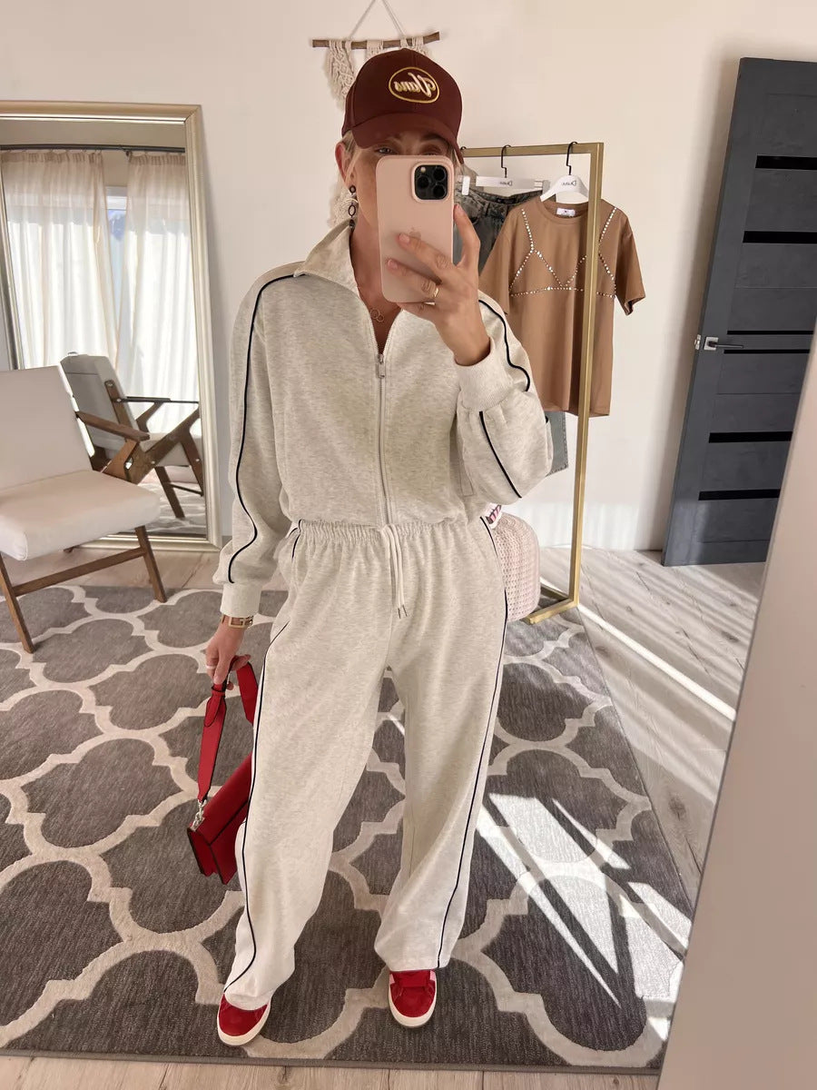 Kvinders sporty loungewear sæt med lynlås og sidelængder Skovae