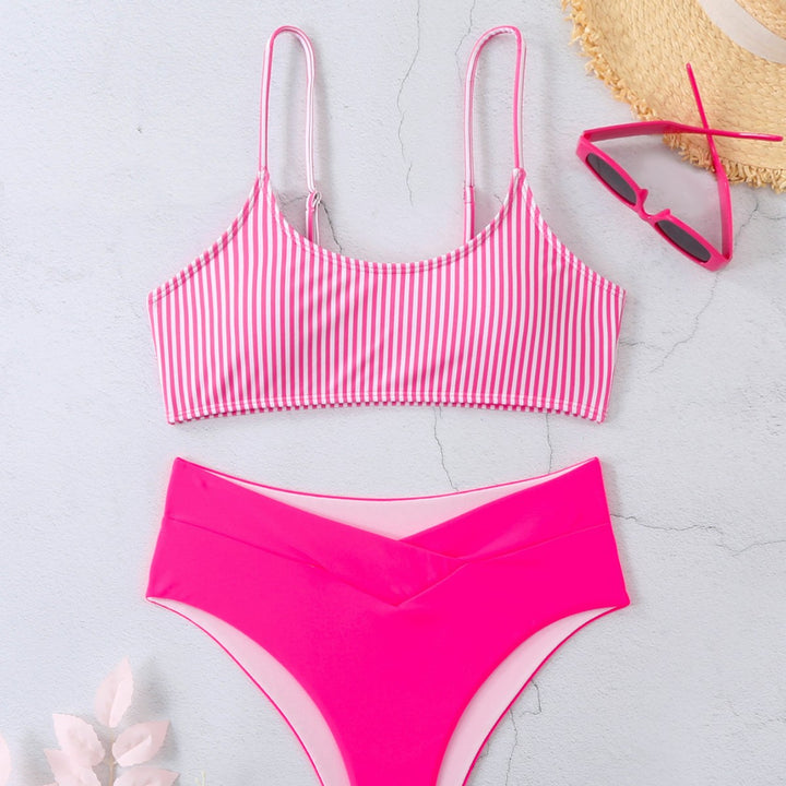 Dame sport bikini med trendy ribdesign og høj talje Stilla