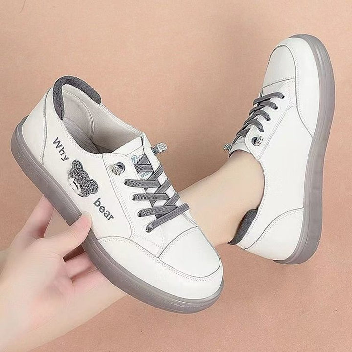 Dame Sneakers med stilfuldt teddy-motiv og skridsikker gummisål Stilla