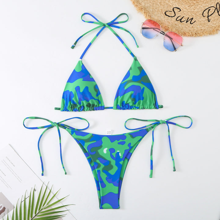 Dame Bikini-sæt med justerbare stropper og moderne camouflage-design Stilla