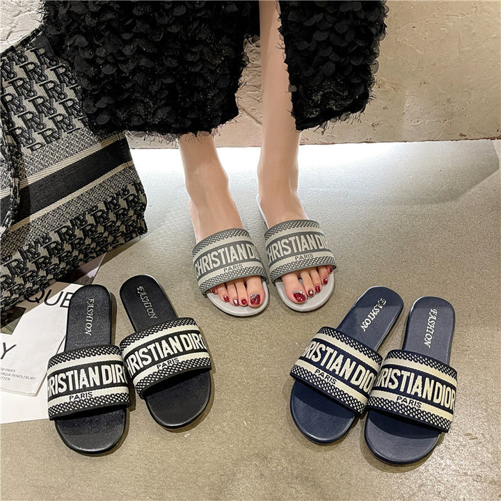 Dame Komfortable Slide-Sandaler med bredt Rem og skridsikker Såler Stilla