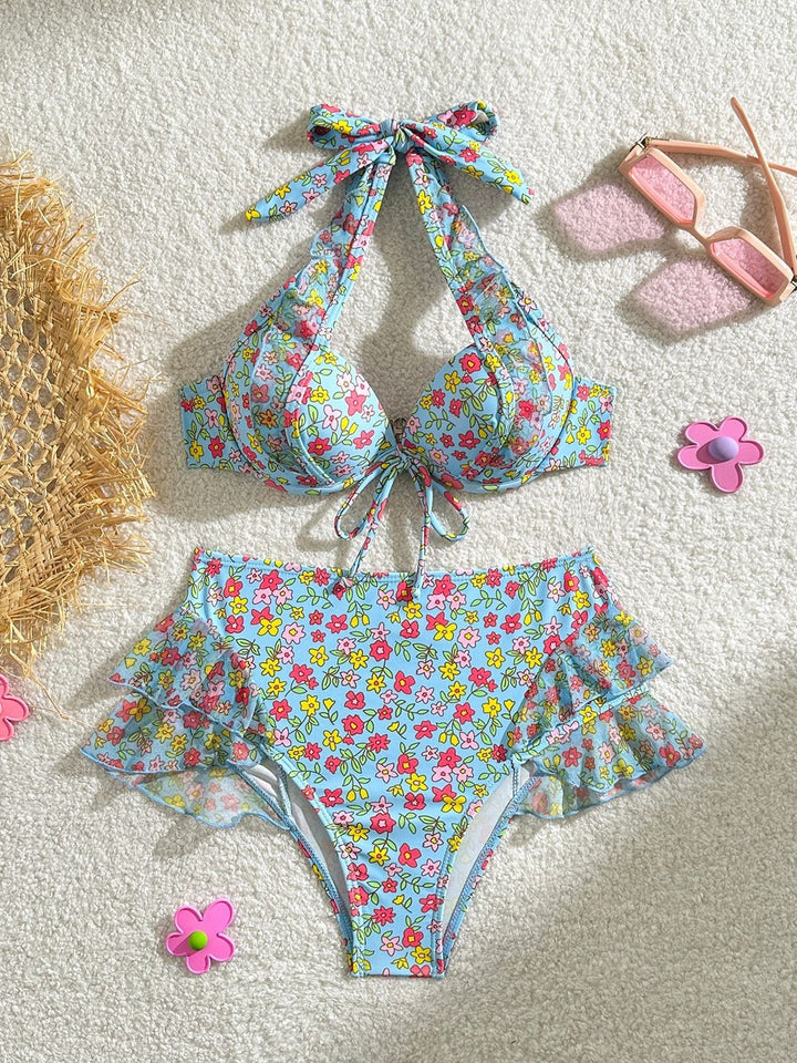 Dame bikini-sæt med legende floral-design og løst flæse-snit Stilla