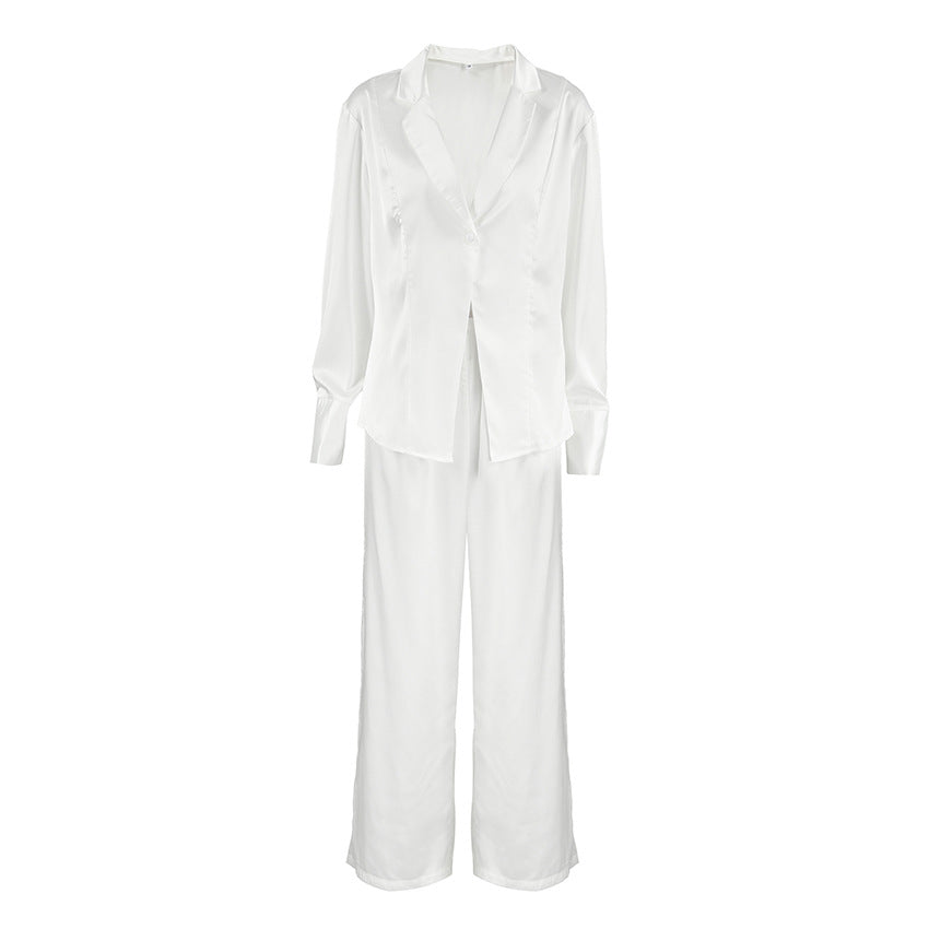 Dame elegant satin loungewear sæt med svajende snit Stilla