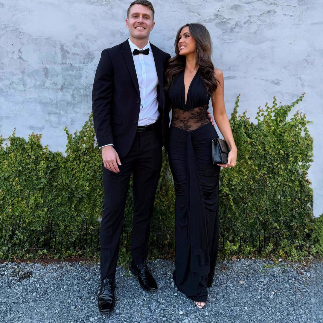 Dame Elegant maxikjole med raffineret spidsbesætning og draperinger Skovae