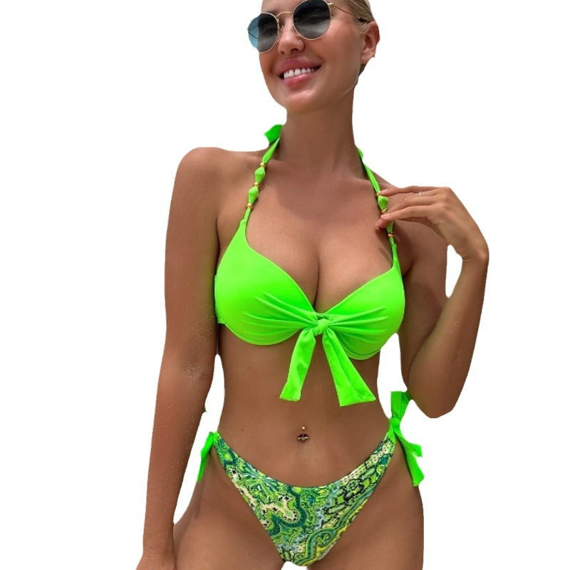 Dame Bikiniset med asymmetrisk overdel og fremragende design Stilla