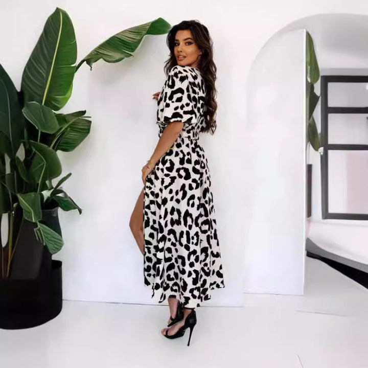 Femme Chic Leopardmønster Wrap-kjole med høj slids og udstillede ærmer Stilla