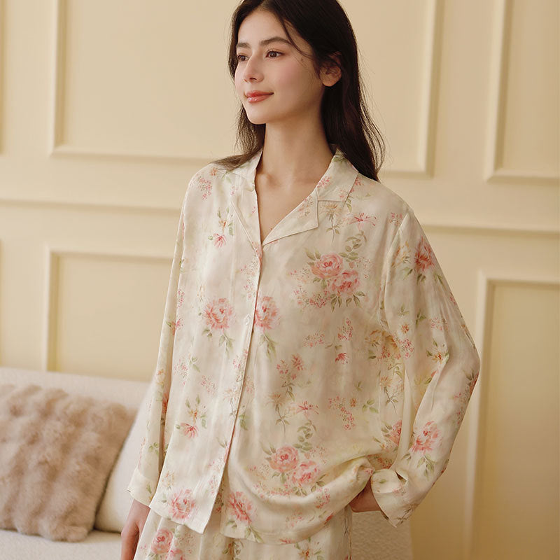 Dame Satin Pyjamas-Sæt med frisk blomsterdesign og elegant snit Stilla