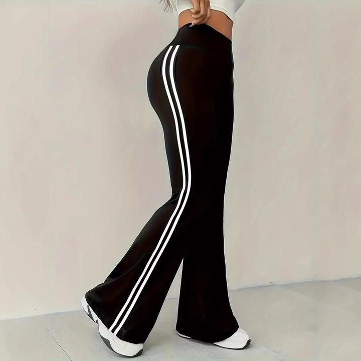 Kvinder Sporty Flared Leggings med Striber Stilla