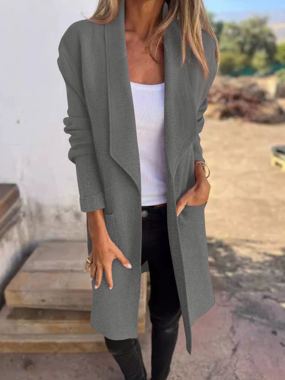 Kvinders afslappede oversized jakke med side lommer og åben krave Stilla