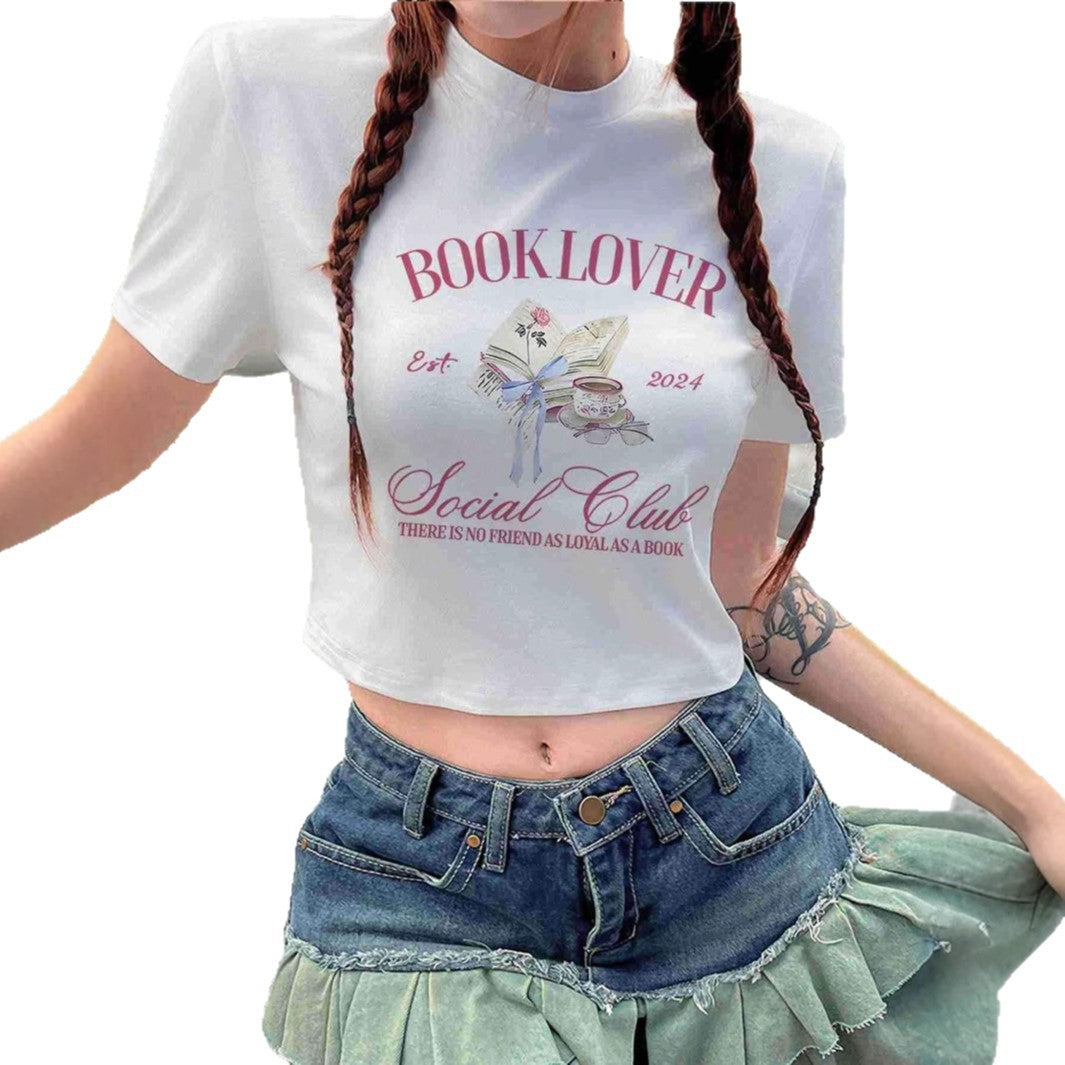 Dame Crop-T-Shirt med kreativ bogelsker-design og moderne tryk Skovae
