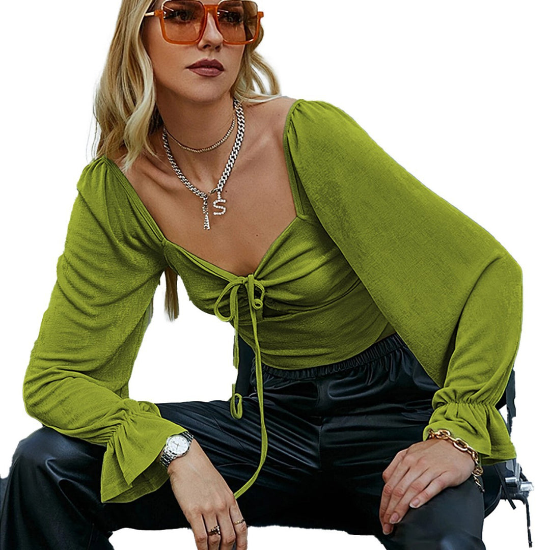 Kvinder cropped langærmet skjorte med intrikate flæse designs og knytbart detalje Stilla