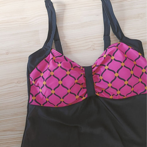 Dame Tankini-sæt med elegant top og komfortable shorts Stilla