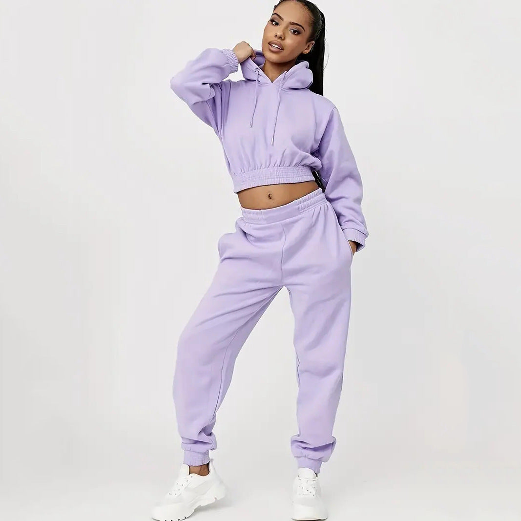 Damer afslappet Sweat-set med cropped hoodie og behagelige joggingbukser Stilla