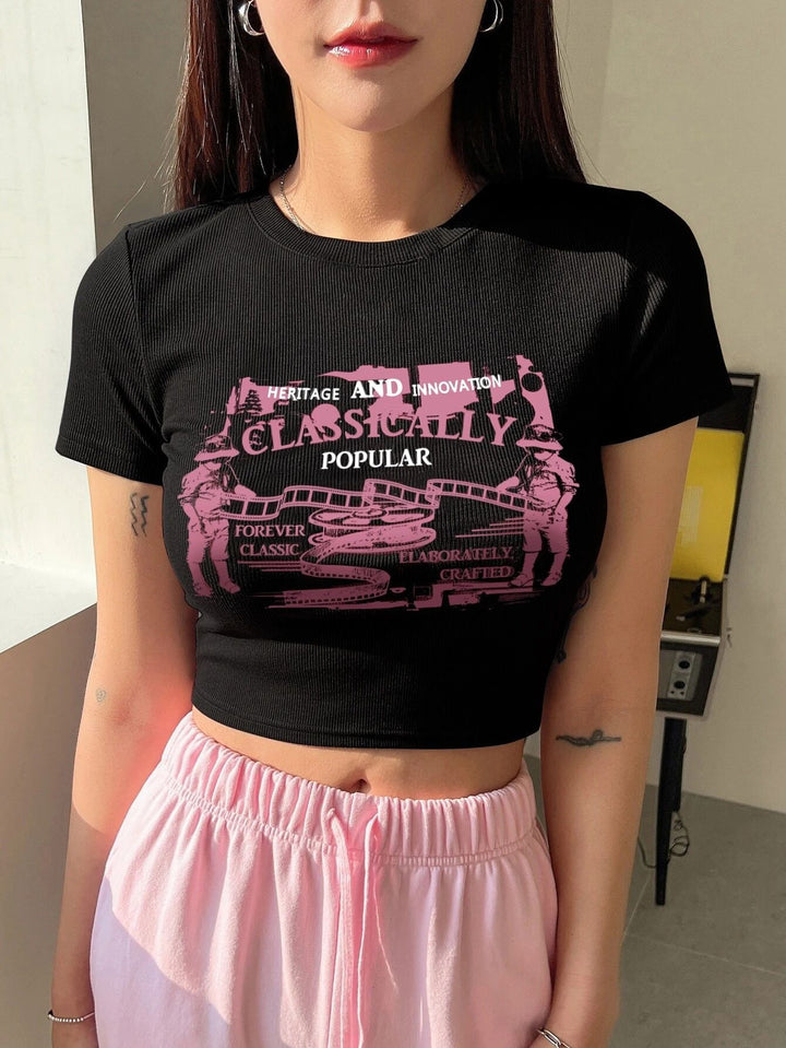 Dame Crop-T-Shirt med kreativ skrifttype Skovae