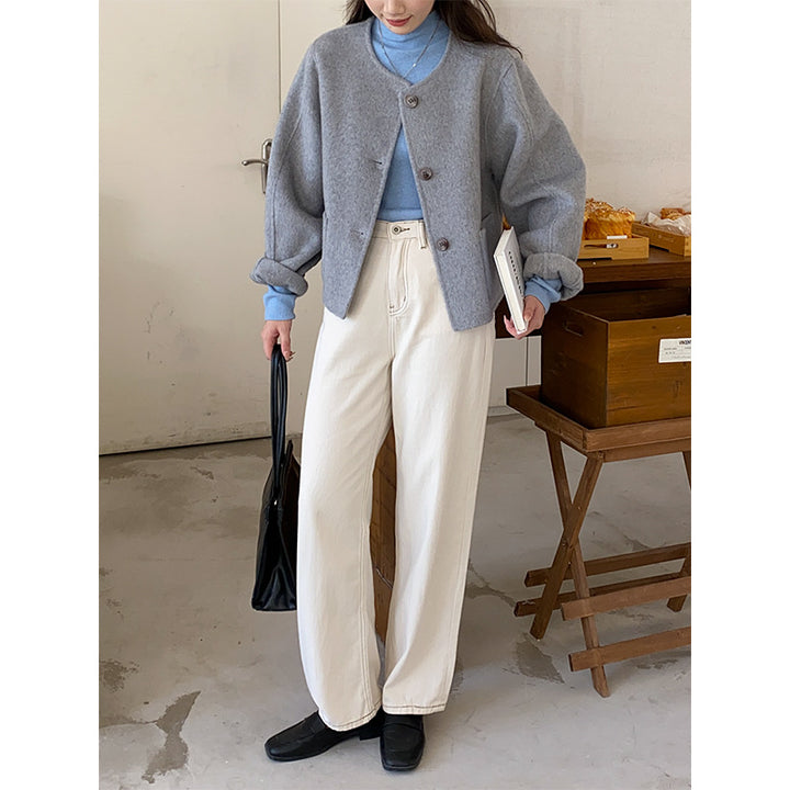 Kvinders bløde og fashionable cardigan med klassiske knapdetaljer Stilla