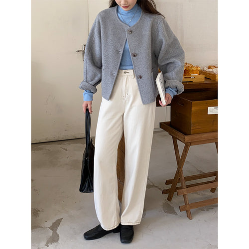 Kvinders bløde og fashionable cardigan med klassiske knapdetaljer Stilla