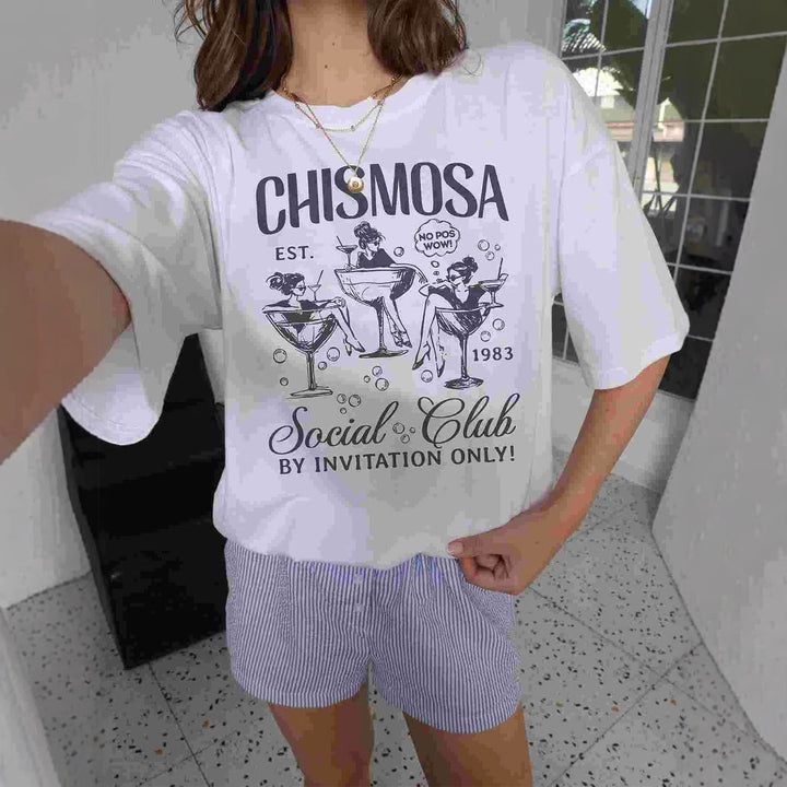 Dame T-shirt med cool grafik print og afslappet fitting Skovae
