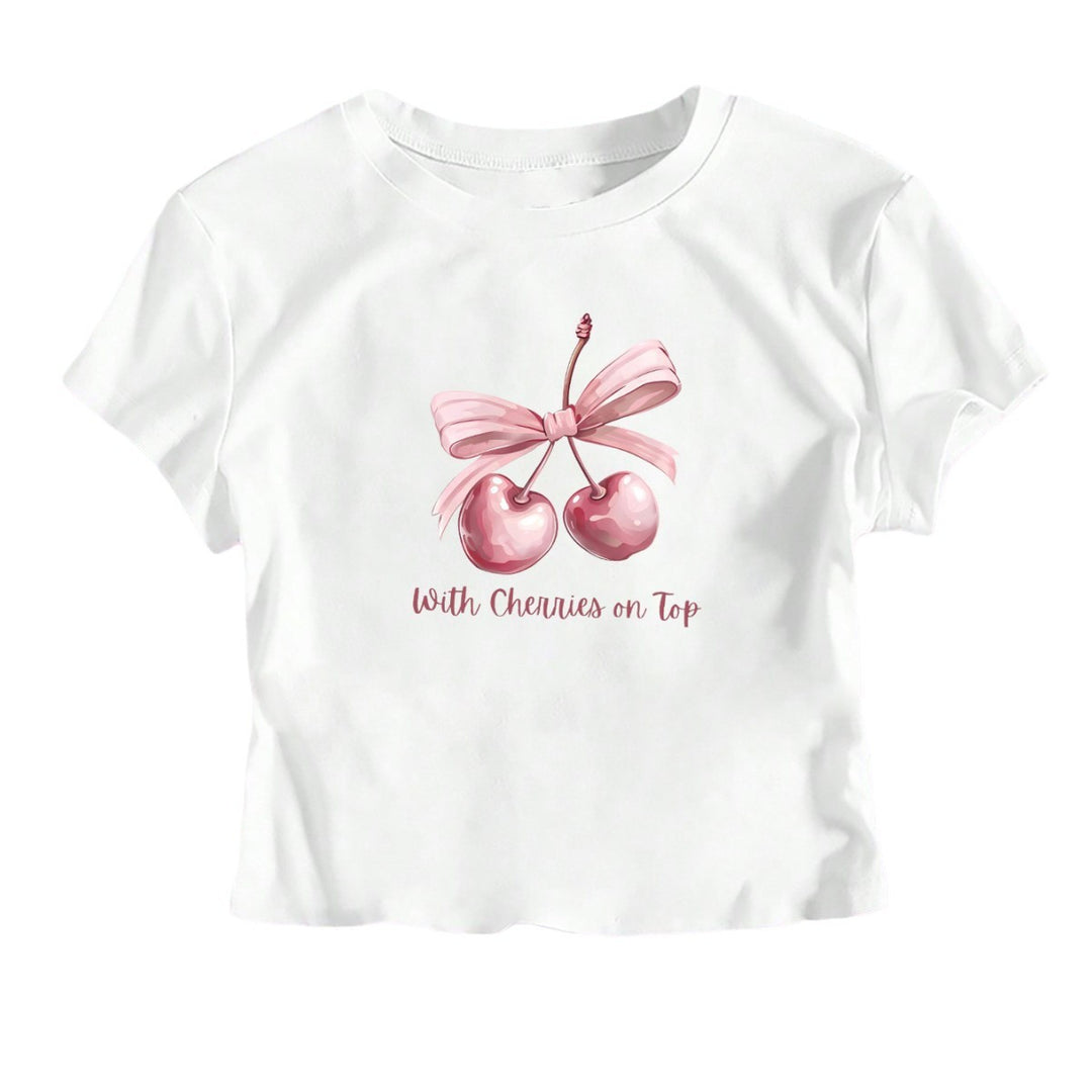 Dame Kortærmet Crop-T-shirt med glædeligt kirsebærmotiv og sløjfeapplikation Skovae