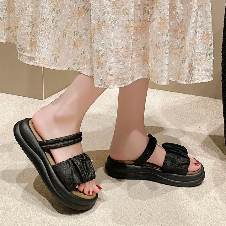 Dame Plateau-Sandaler med foldede remme og komfortabel fodseng Stilla