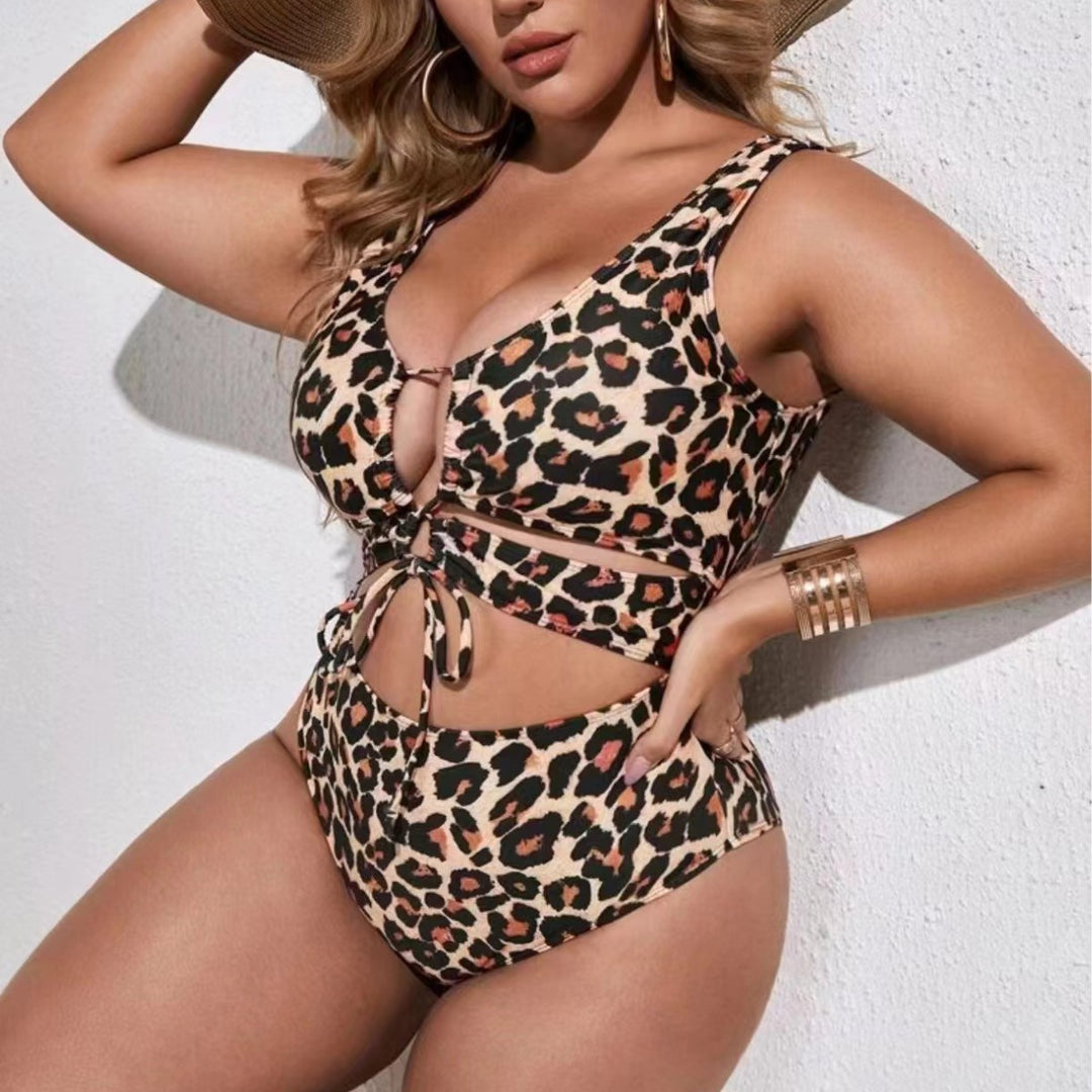 Dame One-Piece Badedragt med legende Cut-Out-Design og dyremønster Stilla
