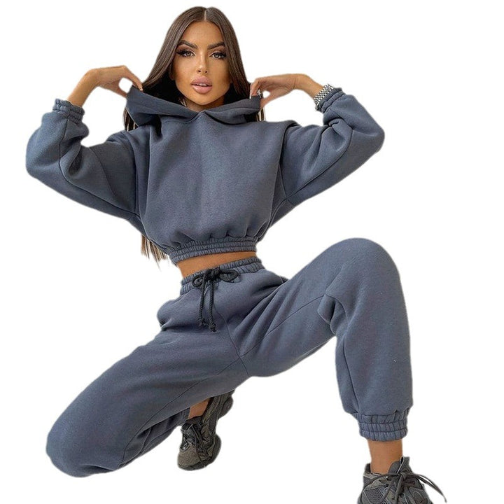 Kvinders sporty cropped sweat sæt med elastisk talje og praktiske lommer Skovae