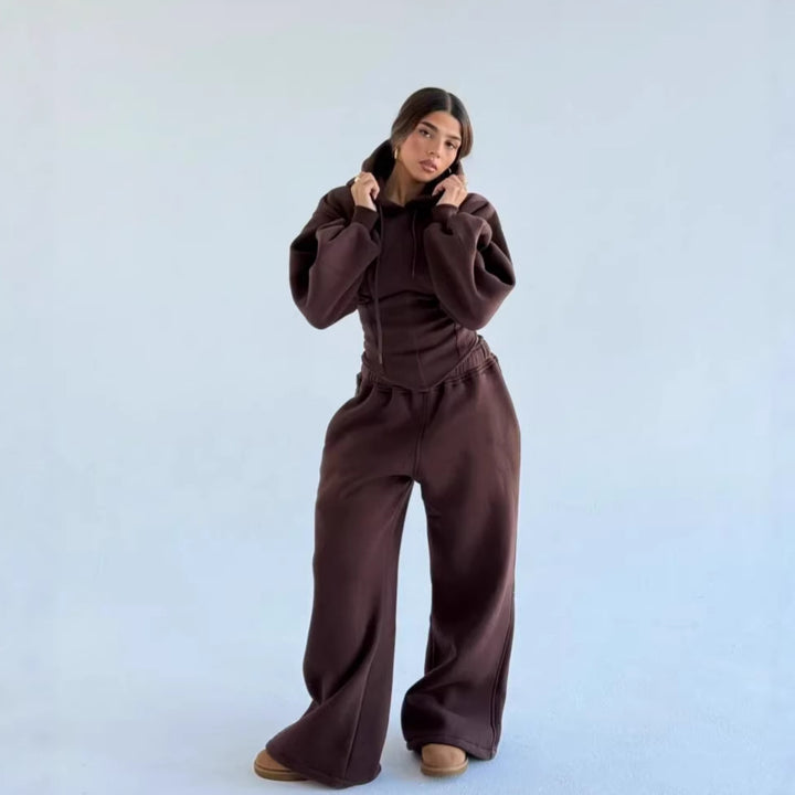 Kvinders Oversized Hoodie og Bred Bukser Sæt Skovae