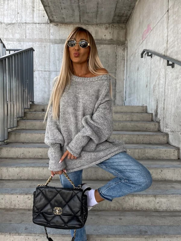 Dame afslappet striktrøje med bred pasform og Off-Shoulder design Stilla