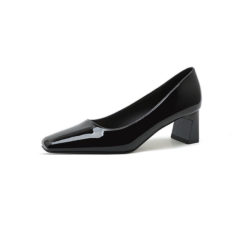 Dame Chunky Block-hælsko med elegant glansfuld finish Stilla