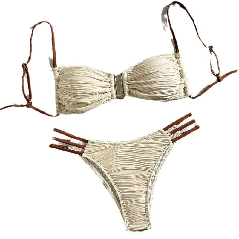 Dame bandeau-bikini med fint flæsedesign og justerbare stropper Skovae