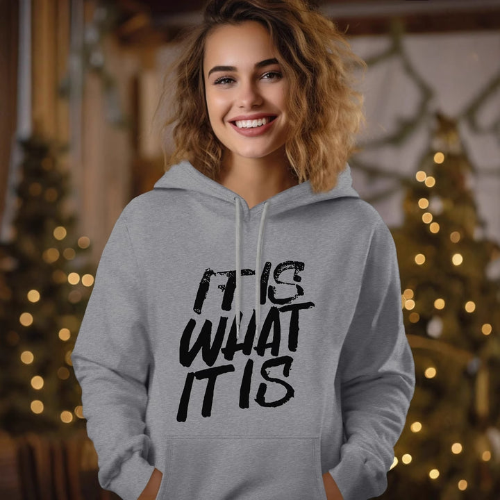 Kvinders hoodie med kreativ skrifttype og komfortabel pasform Skovae