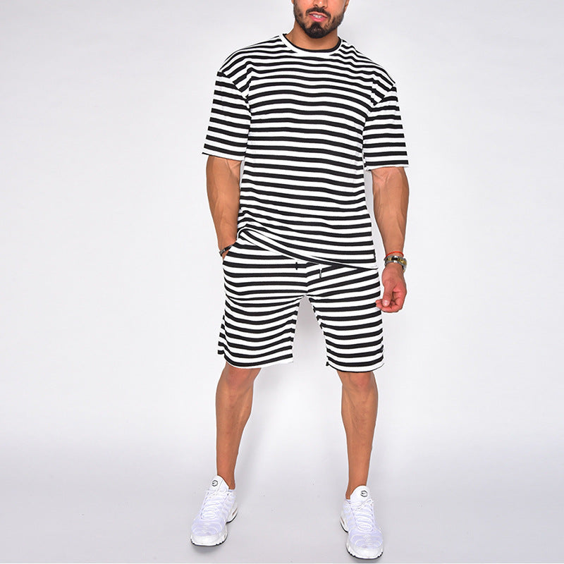 Herrer stribet fritids-sæt med afslappet T-shirt og shorts Stilla